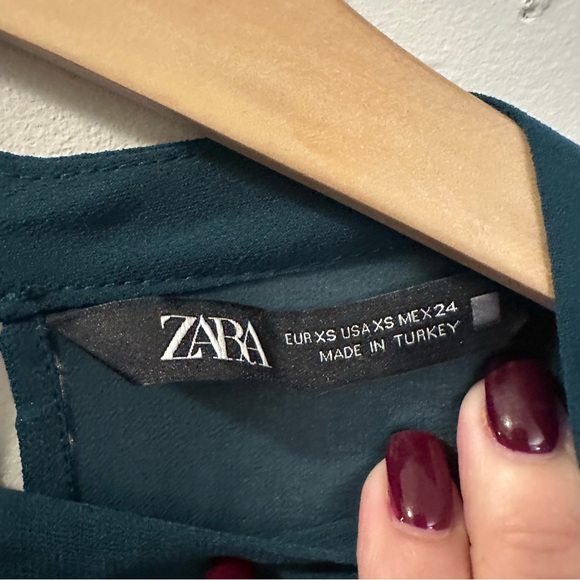 Zara Emerald Bottle Green Chiffon Tiered Ruffle Mini Size XS Dress - Picture 10 of 14